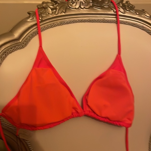 Swimwear - Picture 7 of 7